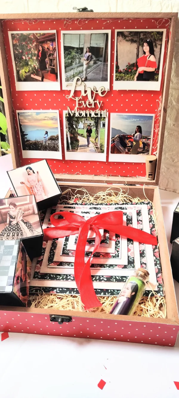 red hamper popup box 2